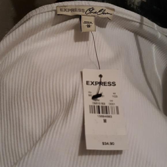 NWT Express One Eleven Ribbed Wrap Top - Picture 3 of 7